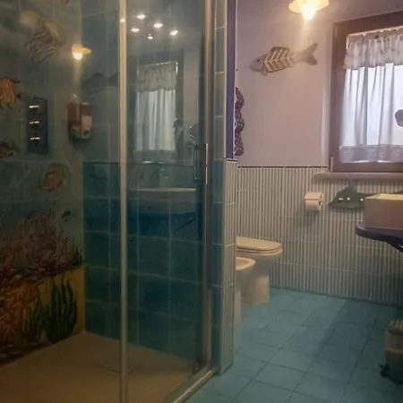 Alloggi Turistici Con Piscina Palestra Jacuzzi Sauna * Anzio